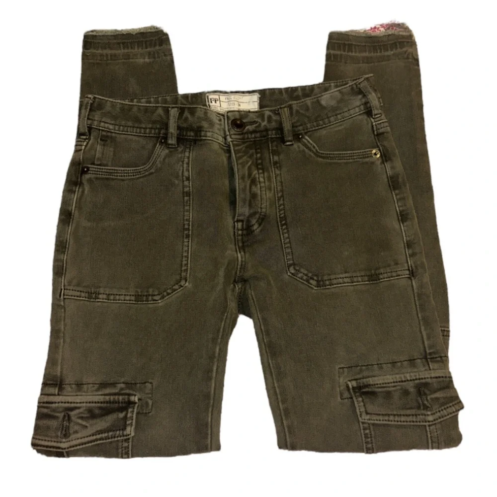 Free People Women's Green High Rise Utility Ankle Cargo Jeans Pants Size